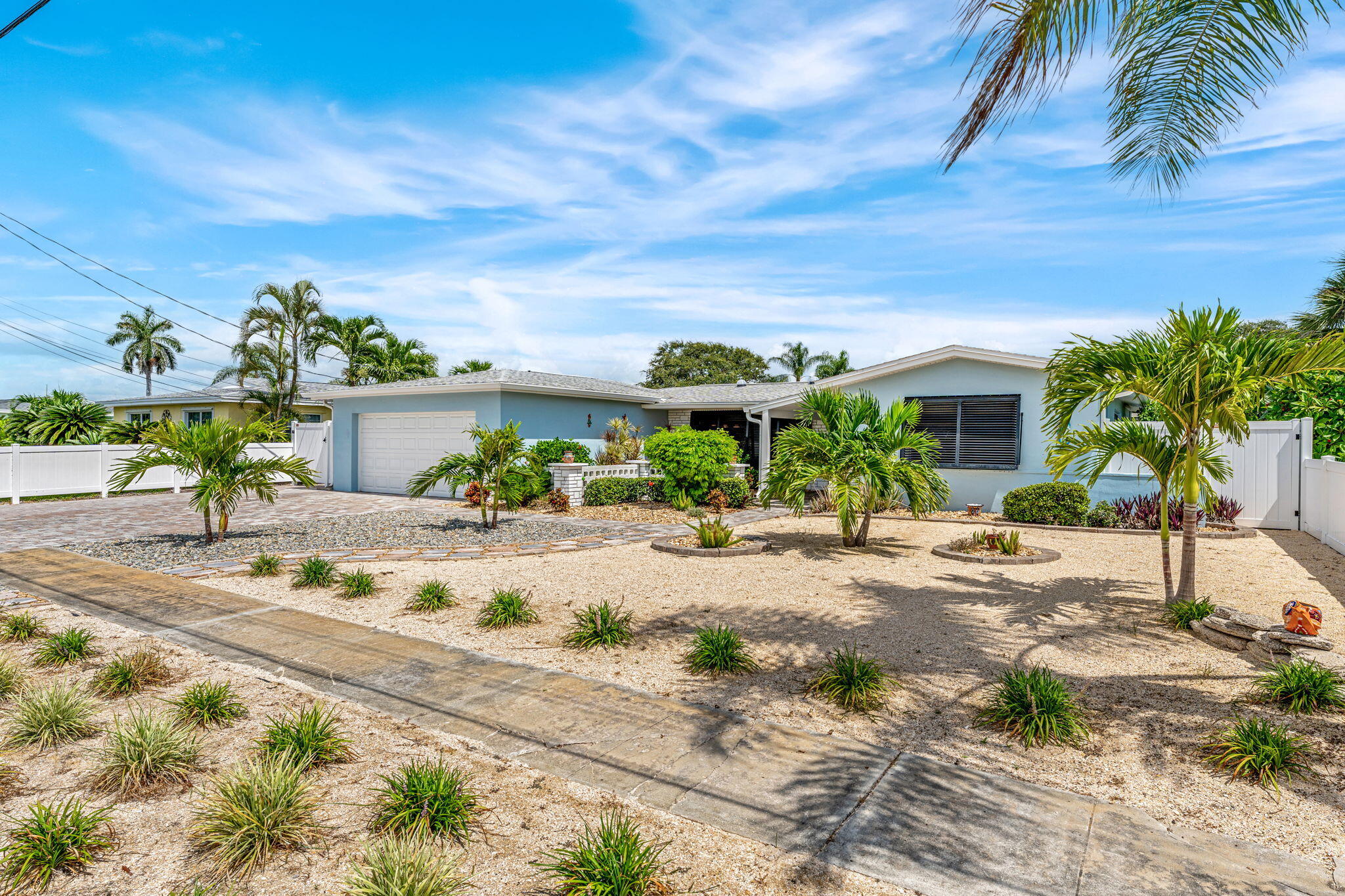 425 Penguin Drive Satellite Beach, FL 32937 - Photo 3 of 60 3-web-or-mls-DSC09207