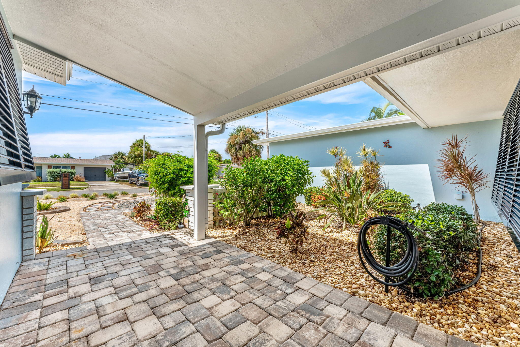 425 Penguin Drive Satellite Beach, FL 32937 - Photo 5 of 60 5-web-or-mls-DSC09208-HDR