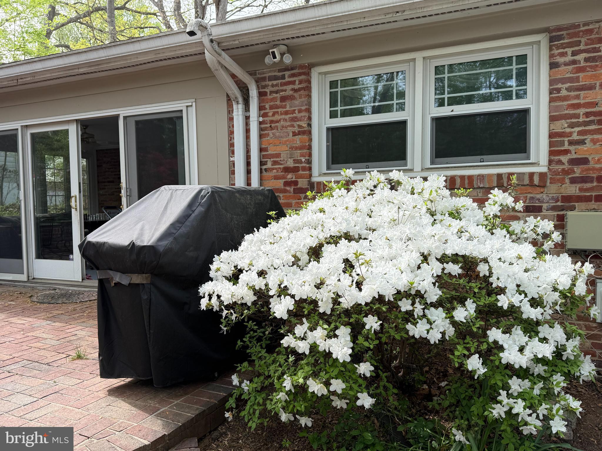 521 Creek Crossing Road Northeast Vienna, VA 22180 - Photo 24 of 63 a front view of a house with a garden