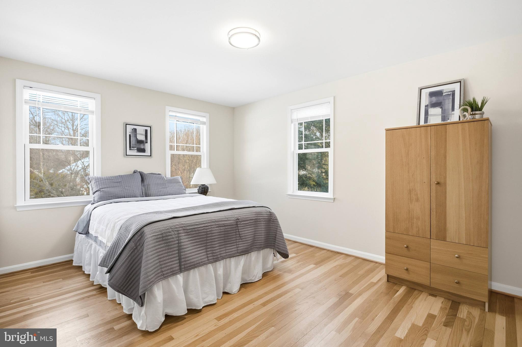 521 Creek Crossing Road Northeast Vienna, VA 22180 - Photo 35 of 63