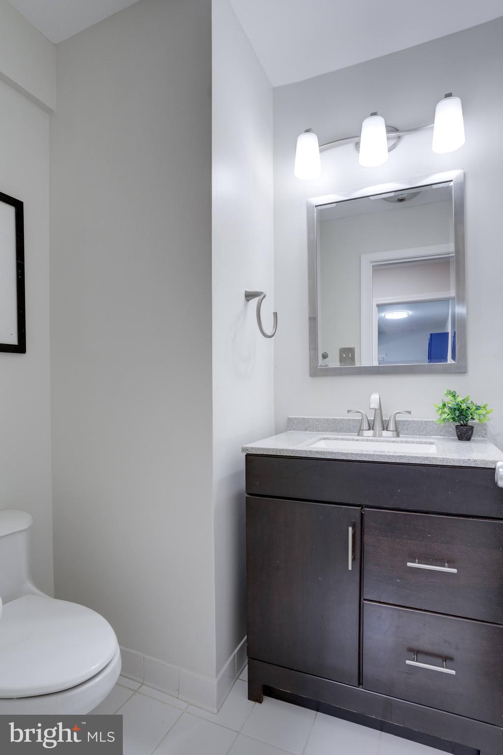 521 Creek Crossing Road Northeast Vienna, VA 22180 - Photo 46 of 63