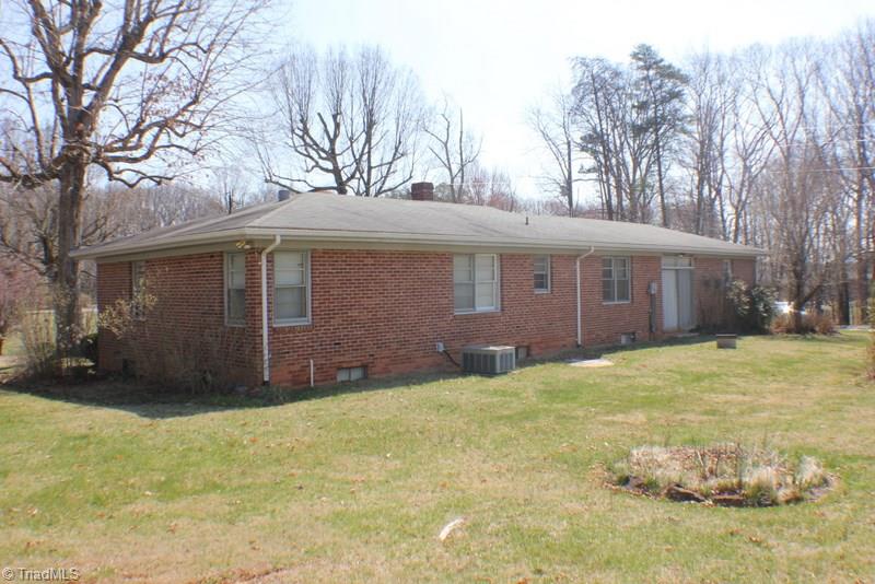 126 Gilley Road Pilot Mountain, NC 27041 - Photo 2 of 27 Gallery Image 2