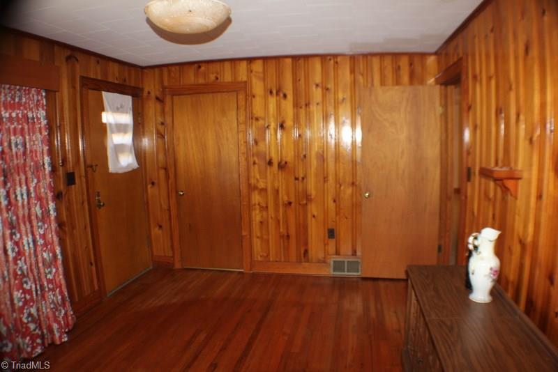 126 Gilley Road Pilot Mountain, NC 27041 - Photo 11 of 27 Gallery Image 11