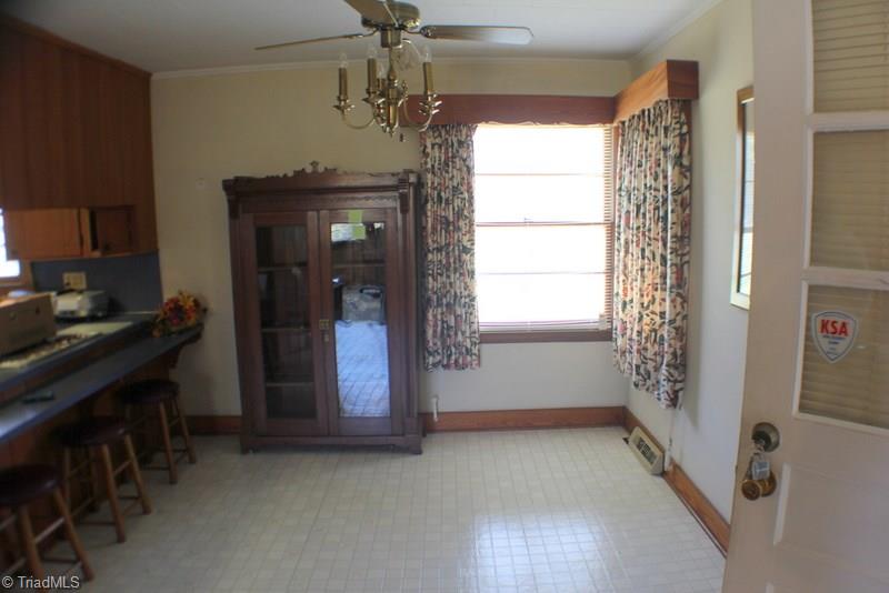 126 Gilley Road Pilot Mountain, NC 27041 - Photo 7 of 27 Gallery Image 7