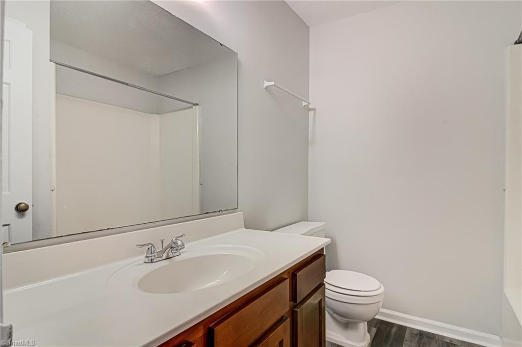 1309 West Meadowview Road, Unit A Greensboro, NC 27403 - Photo 21 of 26 Upstairs full bathroom