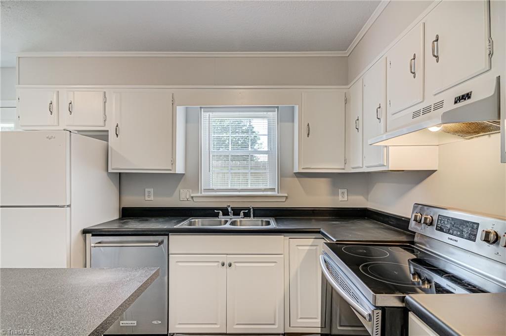 1309 West Meadowview Road, Unit A Greensboro, NC 27403 - Photo 9 of 26