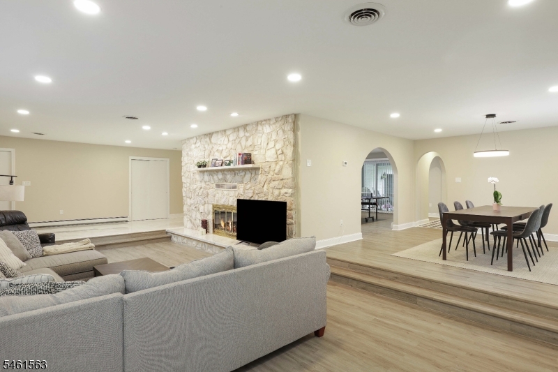 650 Riverside Drive Cranford, NJ 07016 - Photo 8 of 44 Gallery Image 8