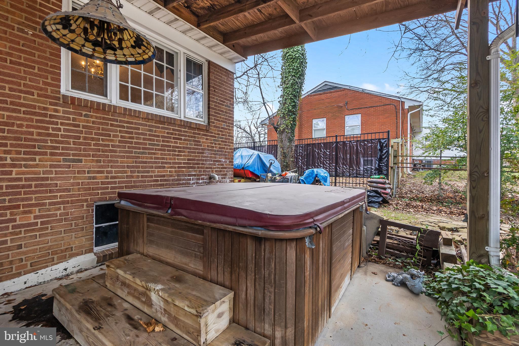 1328 Devils Reach Road Woodbridge, VA 22192 - Photo 7 of 46 Gallery Image 7