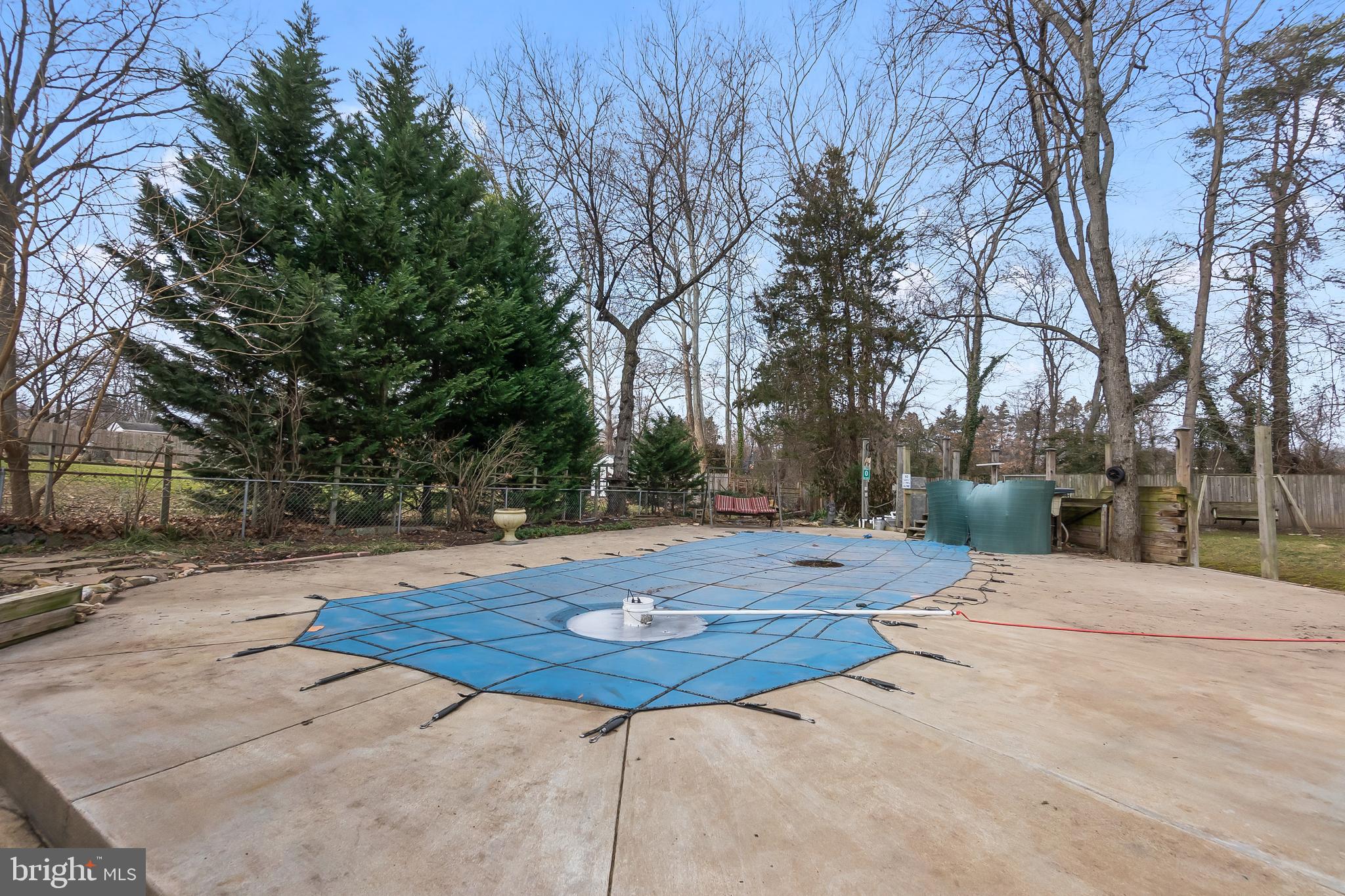 1328 Devils Reach Road Woodbridge, VA 22192 - Photo 8 of 46 Gallery Image 8