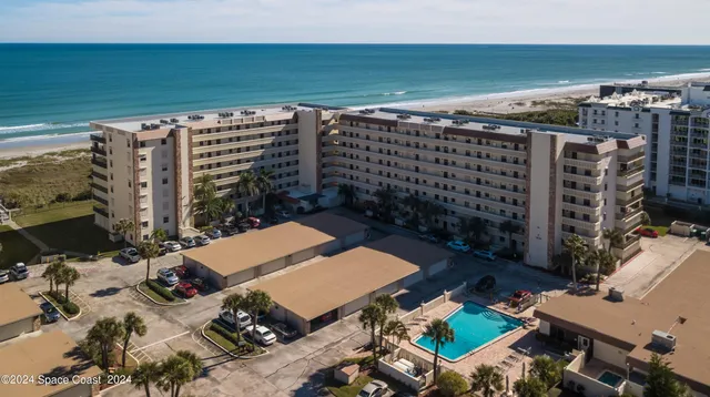 $5,500 | 1860 North Atlantic Avenue, Unit 405, Cocoa Beach, FL 32931