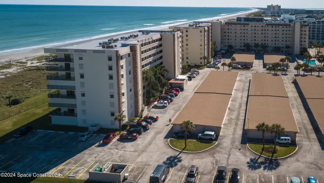 $5,500 | 1860 North Atlantic Avenue, Unit 405, Cocoa Beach, FL 32931