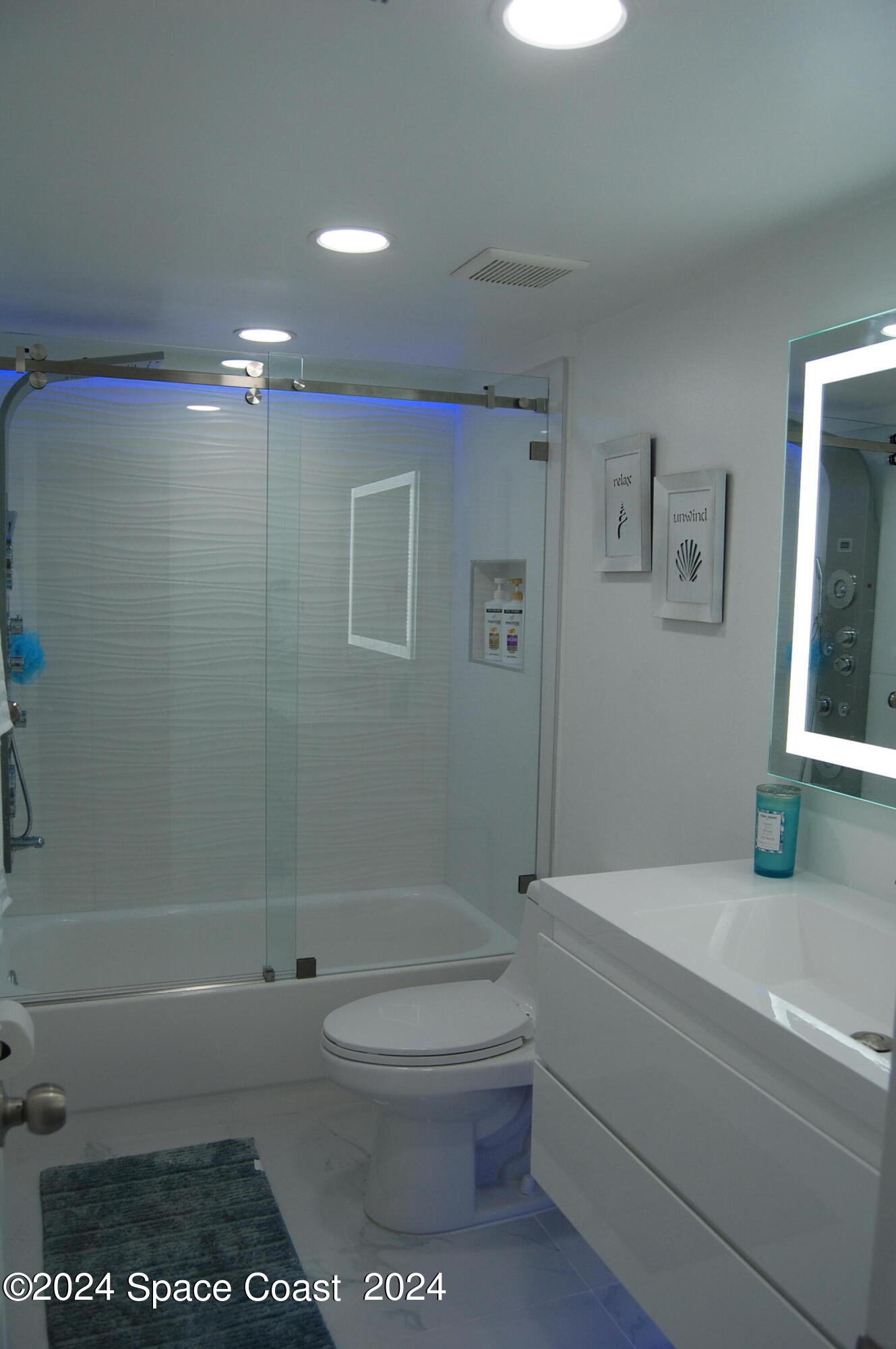 1860 North Atlantic Avenue, Unit 405 Cocoa Beach, FL 32931 - Photo 15 of 42 DSC_0179