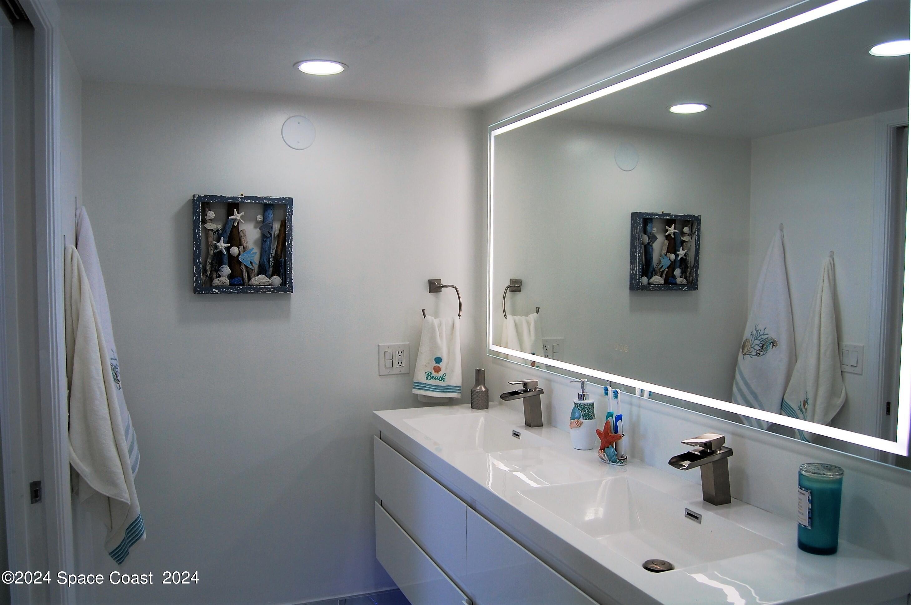 1860 North Atlantic Avenue, Unit 405 Cocoa Beach, FL 32931 - Photo 21 of 42 DSC_0169 (2)