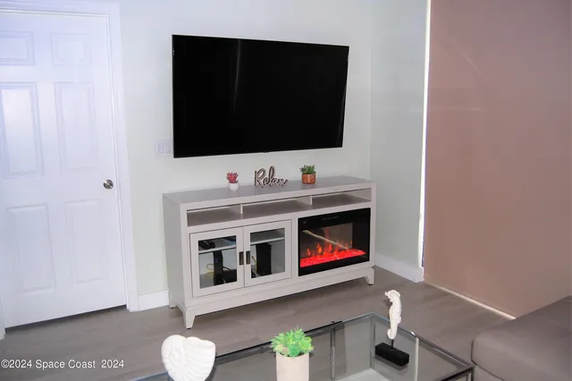 $5,500 | 1860 North Atlantic Avenue, Unit 405, Cocoa Beach, FL 32931