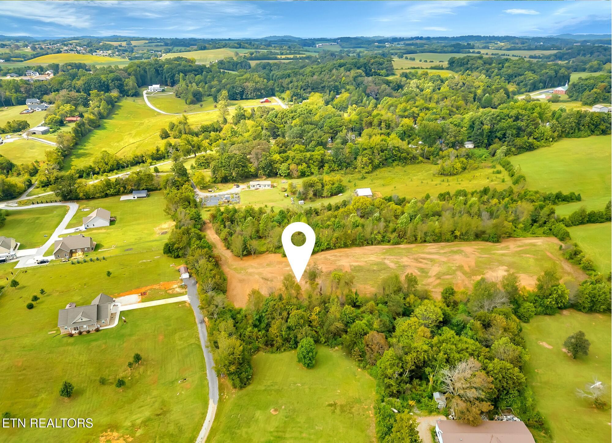4732 Salem Road Greenback, TN 37742 - Photo 3 of 20 Gallery Image 3