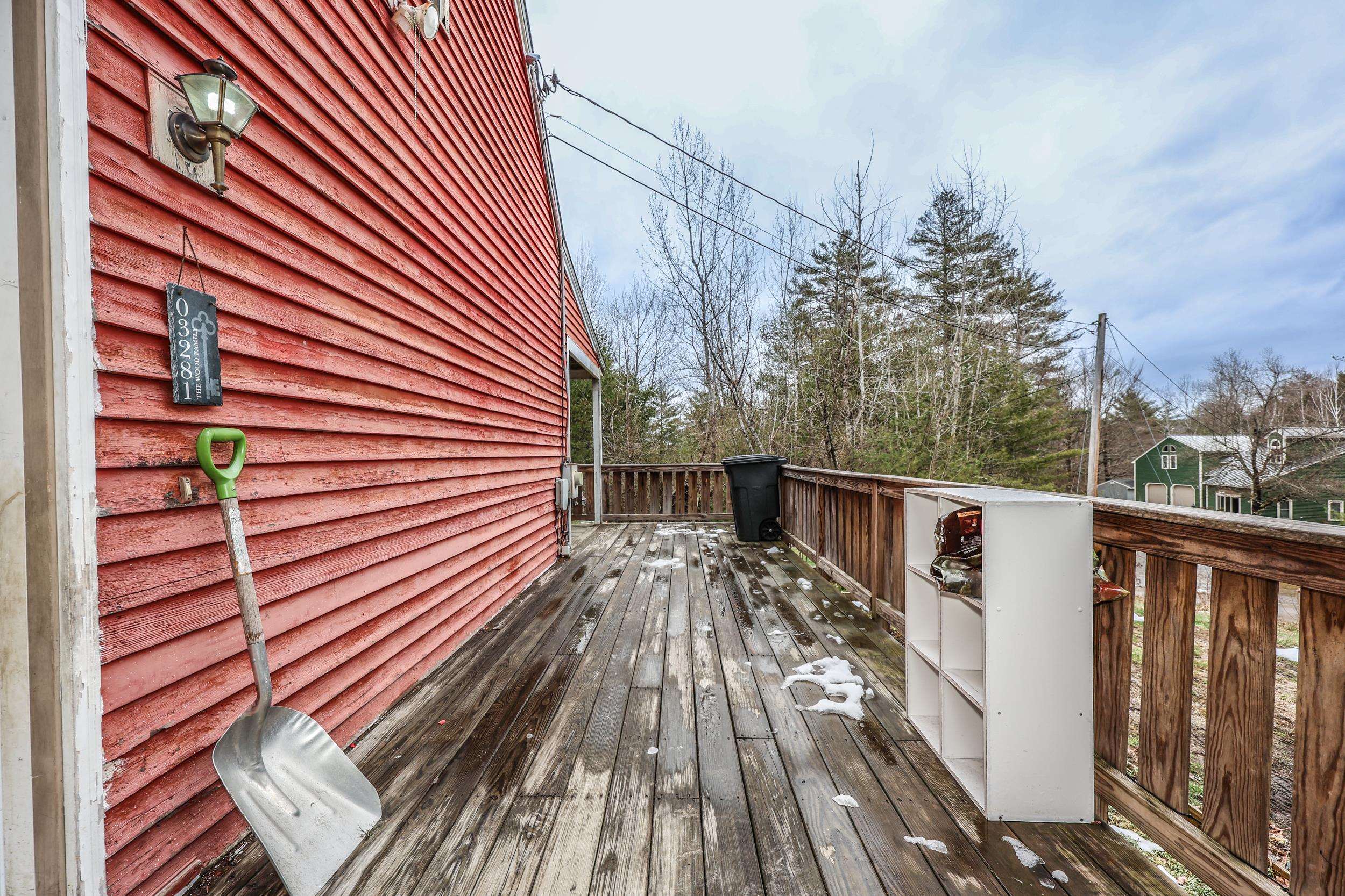 1381 River Road Weare, NH 03281 - Photo 8 of 35