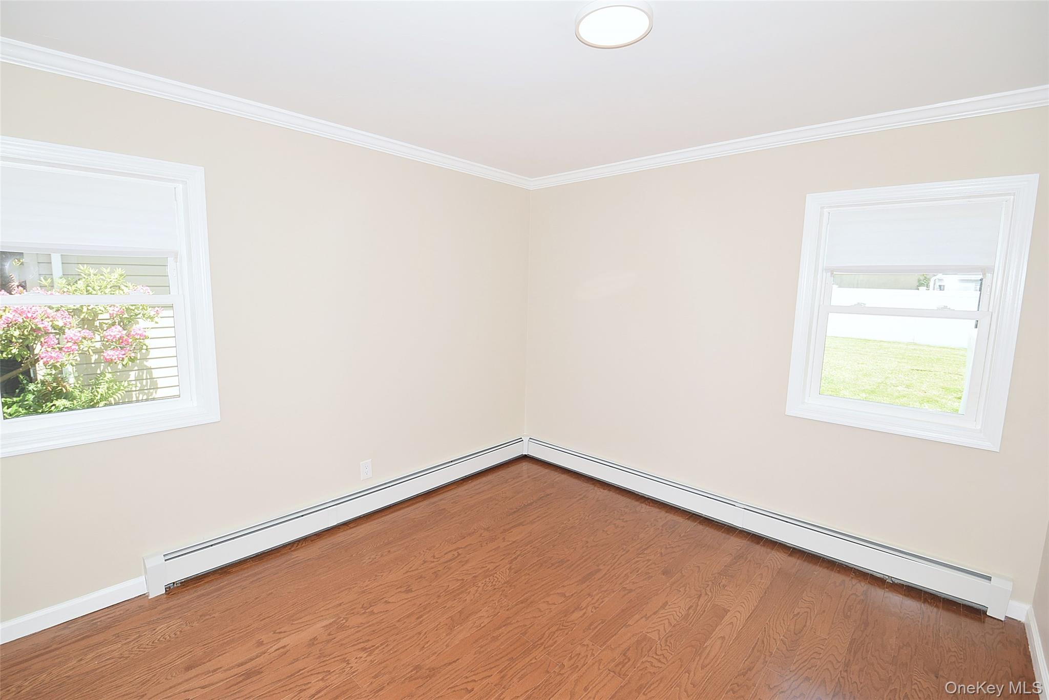 4195 Florence Road Bethpage, NY 11714 - Photo 16 of 23