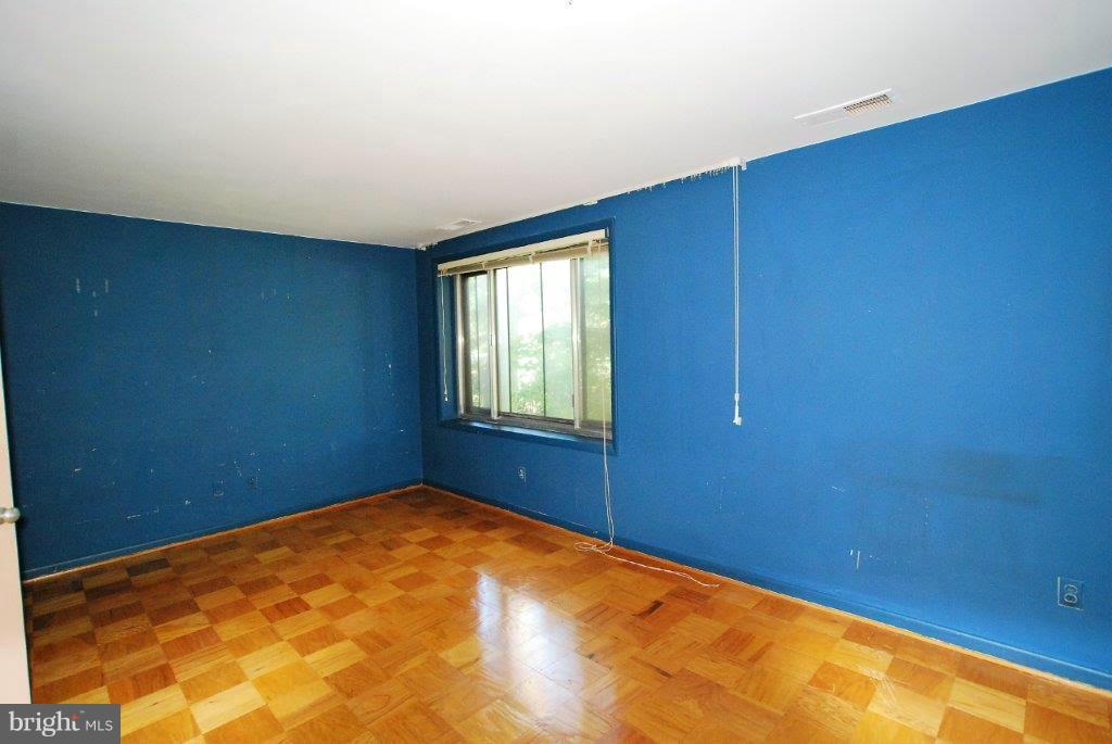 11 Cross Keys Road, Unit 11C Baltimore, MD 21210 - Photo 5 of 11 Bedroom