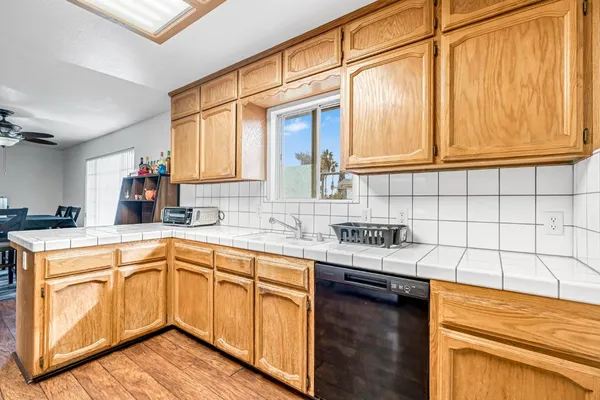 $427,500 | 2469 Shaft Street, Selma, CA 93662