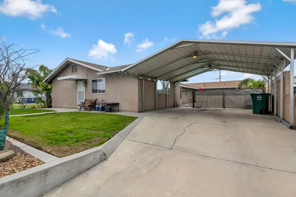 $427,500 | 2469 Shaft Street, Selma, CA 93662