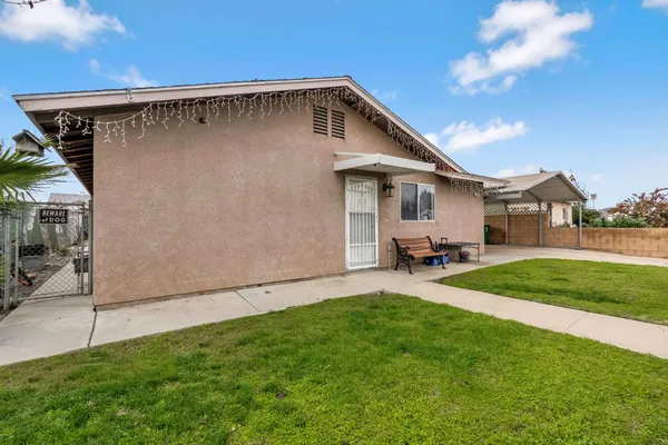 $427,500 | 2469 Shaft Street, Selma, CA 93662