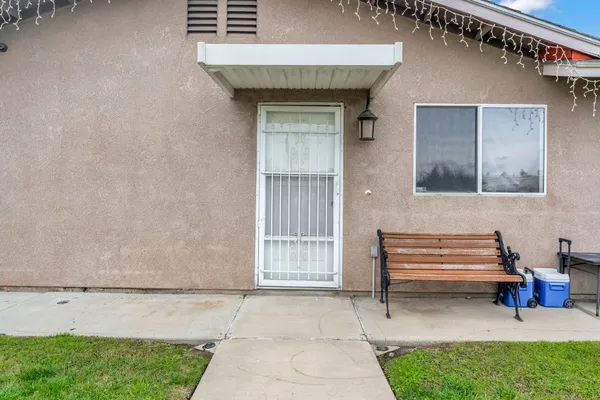 $427,500 | 2469 Shaft Street, Selma, CA 93662