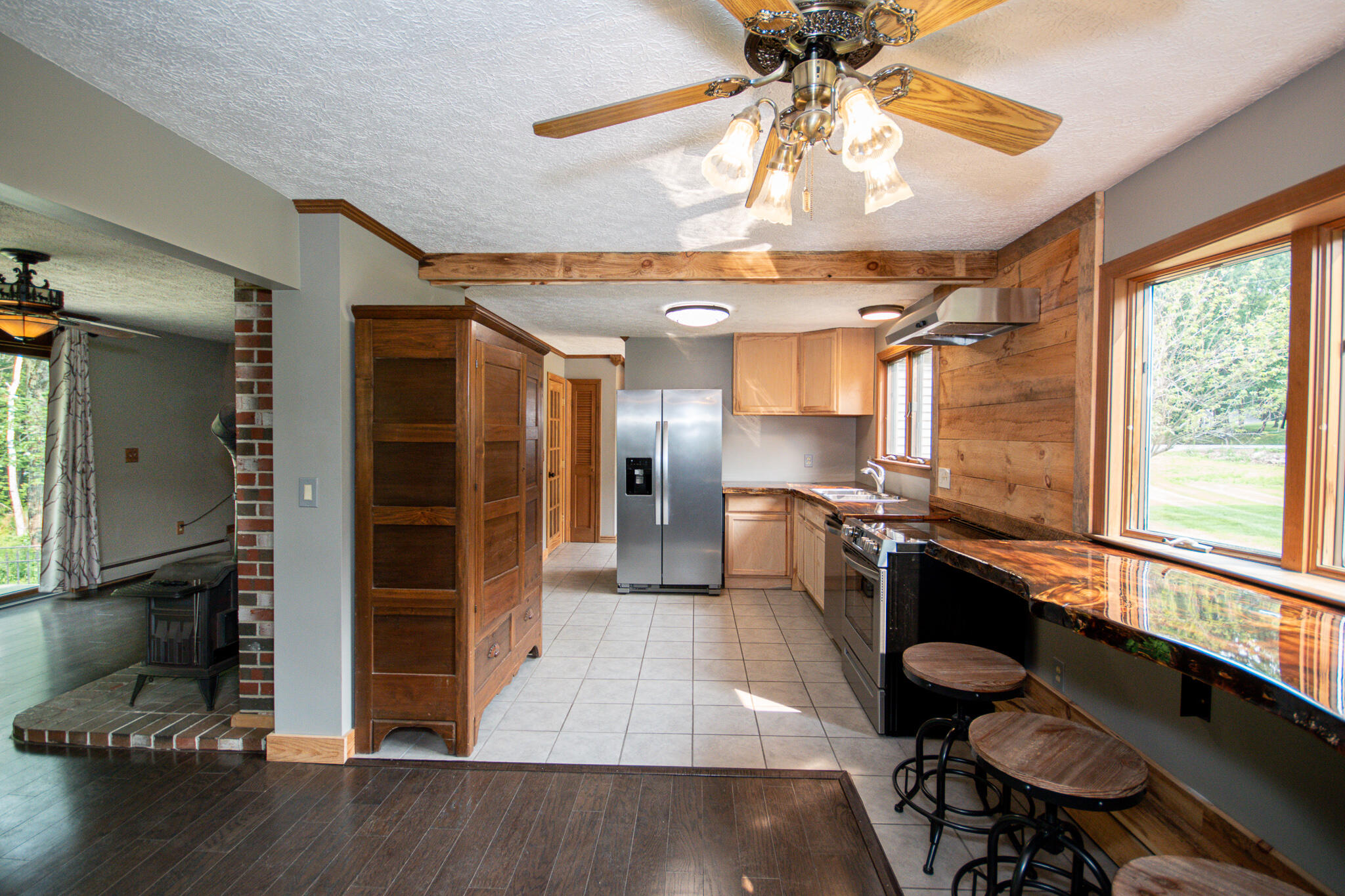 851 Goodwin Road Eliot, ME 03903 - Photo 12 of 35 HCP_0053