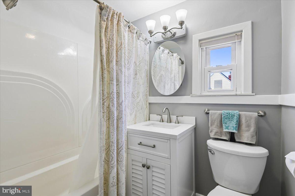 528 Murdock Road Baltimore, MD 21212 - Photo 30 of 56 Full bathroom