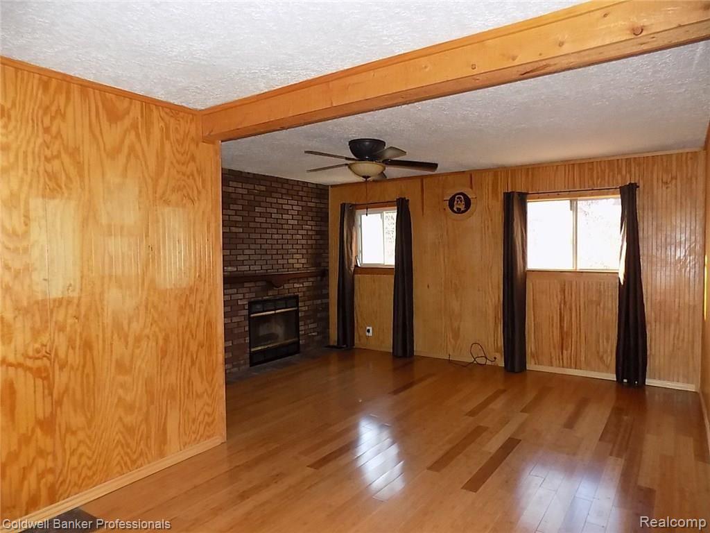 11445 Eagle Road Davisburg, MI 48350 - Photo 13 of 23 DSCN5846.JPG