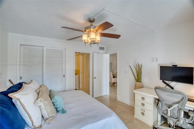 $399,000 | 68 Yacht Club Drive, Unit 2, North Palm Beach, FL 33408