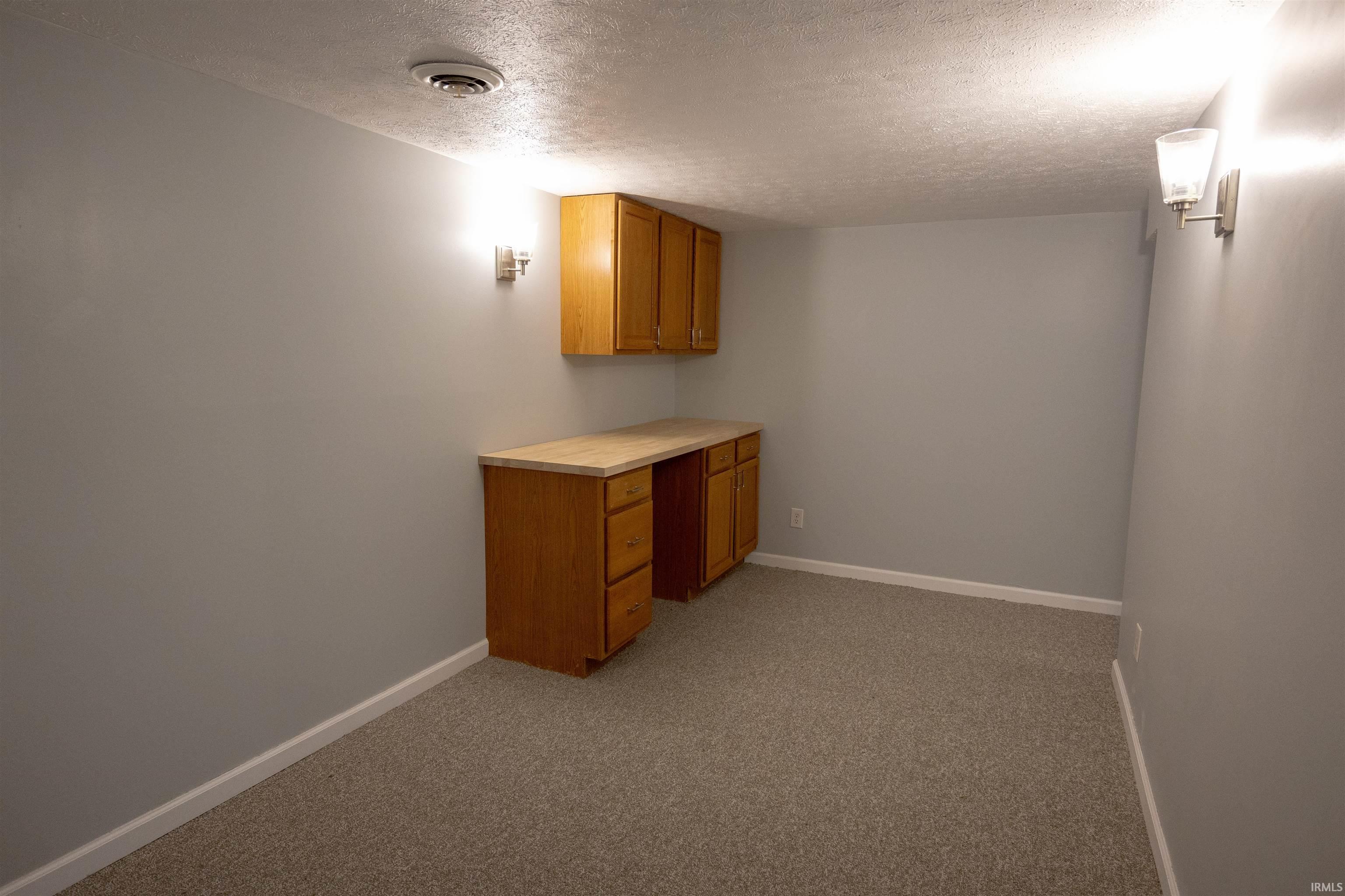 1013 R Street Bedford, IN 47421 - Photo 21 of 27 Gallery Image 21