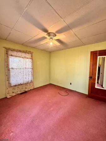 $299,000 | 205 Edison Avenue, Stewartsville, NJ 08886