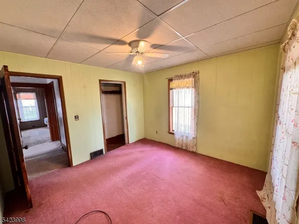 $299,000 | 205 Edison Avenue, Stewartsville, NJ 08886