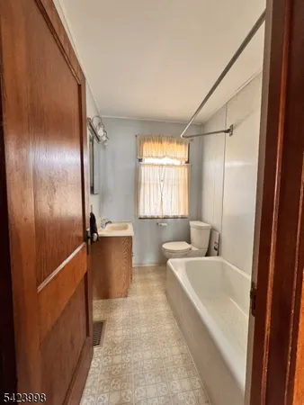 $299,000 | 205 Edison Avenue, Stewartsville, NJ 08886