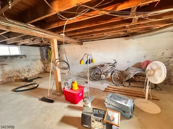 $299,000 | 205 Edison Avenue, Stewartsville, NJ 08886