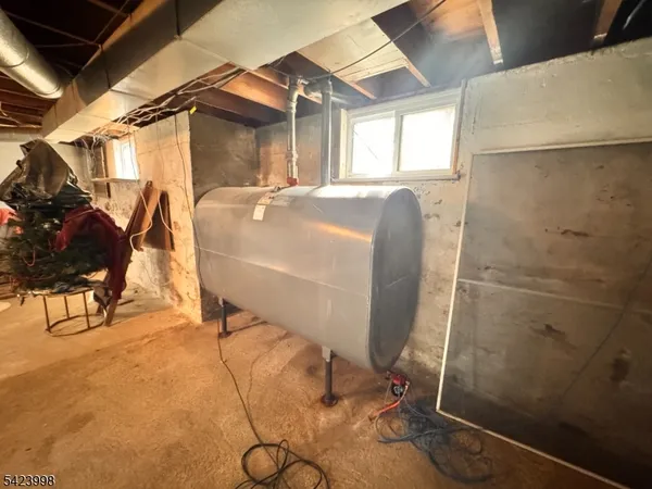 $299,000 | 205 Edison Avenue, Stewartsville, NJ 08886