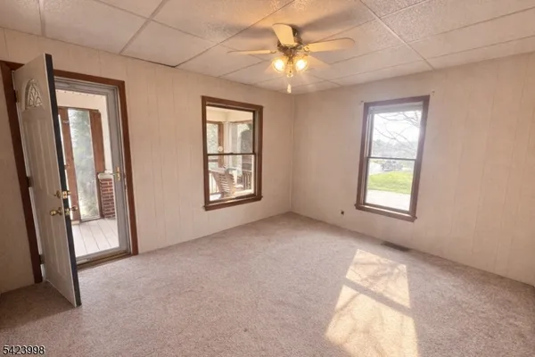 $299,000 | 205 Edison Avenue, Stewartsville, NJ 08886