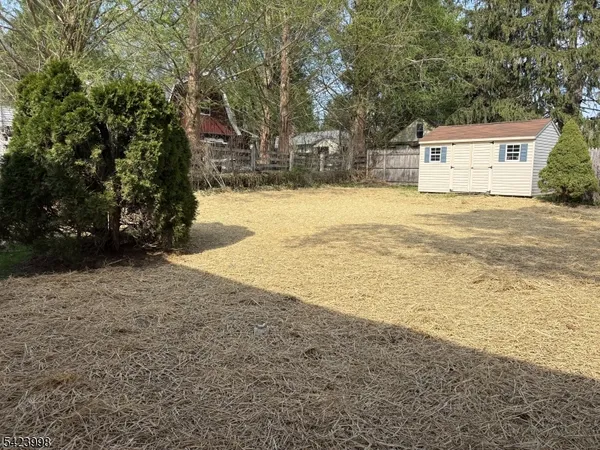 $299,000 | 205 Edison Avenue, Stewartsville, NJ 08886