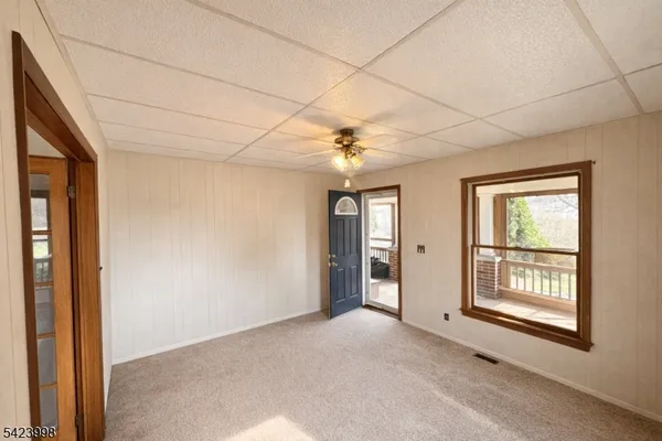 $299,000 | 205 Edison Avenue, Stewartsville, NJ 08886