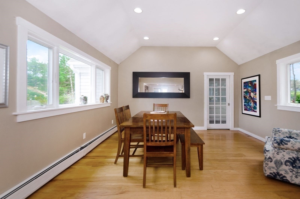 19 Register Road Marion, MA 02738 - Photo 18 of 32