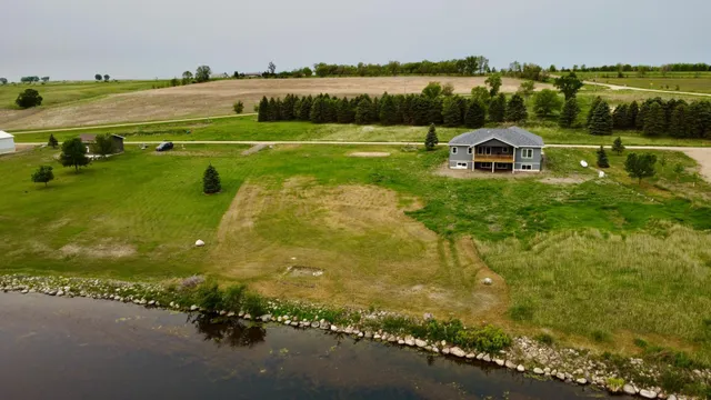 $140,000 | 48122 Isaac Lane, Big Stone City, SD 57216