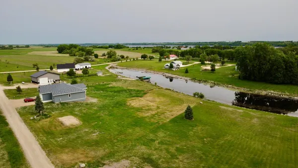 $140,000 | 48122 Isaac Lane, Big Stone City, SD 57216