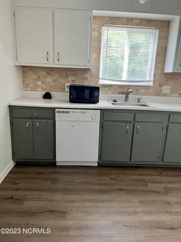 $1,350 | 510 Thyme Court, Jacksonville, NC 28540