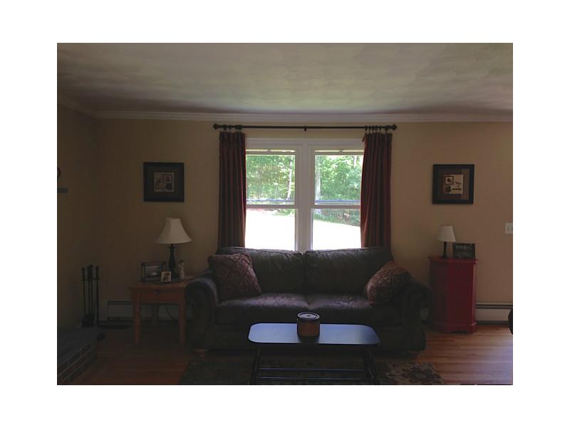 183 Pig Hill Road Coventry, RI 02827 - Photo 7 of 19 Living Room.