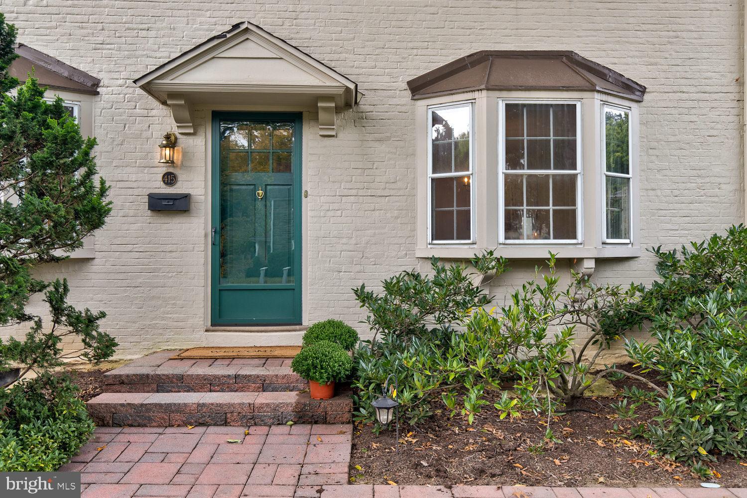 415 Hawthorne Road Wallingford, PA 19086 - Photo 5 of 29