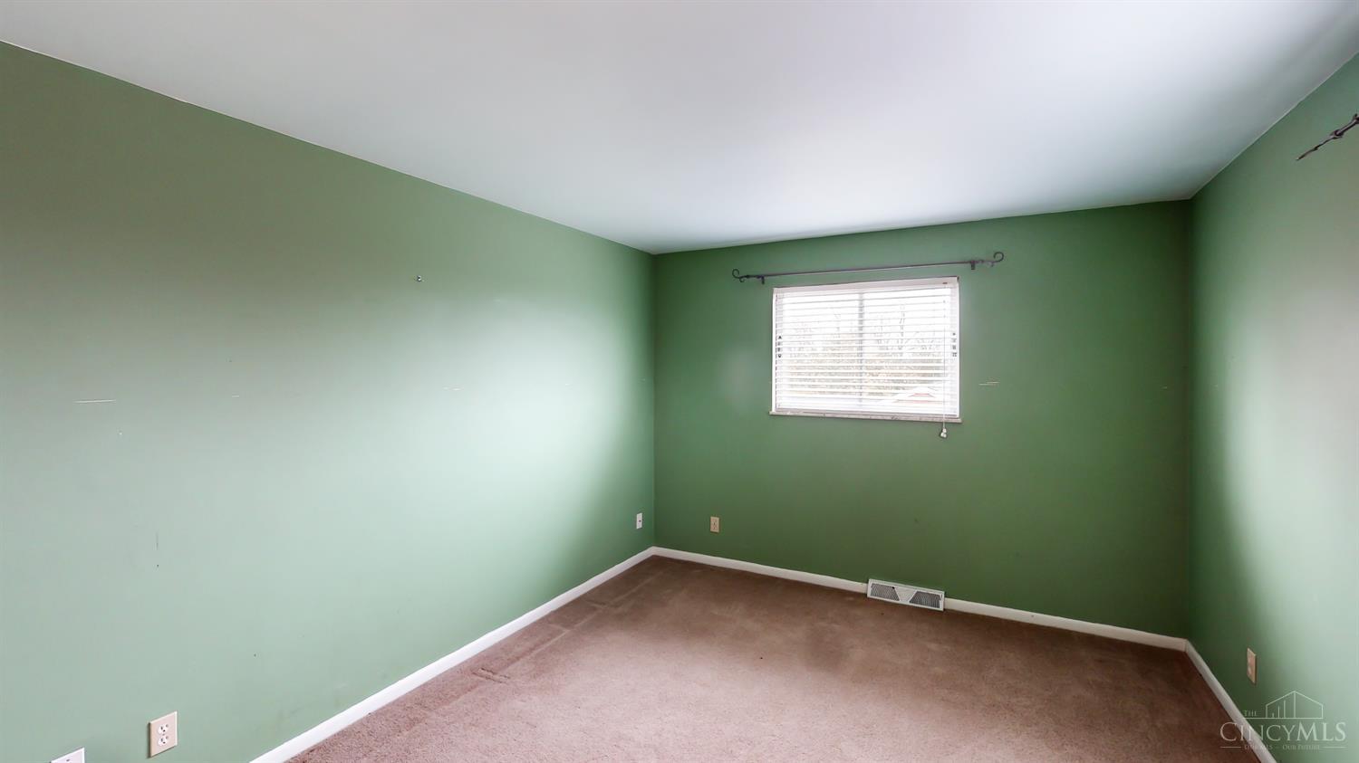 9510 Brehm Road Cincinnati, OH 45252 - Photo 18 of 34 Gallery Image 18