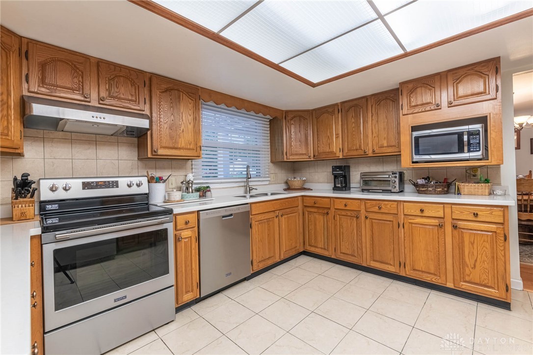 255 Bethel Road Centerville, OH 45458 - Photo 4 of 32 Gallery Image 4