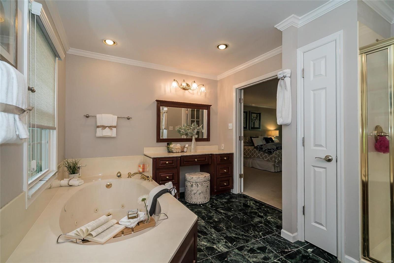 15981 Kettington Road Chesterfield, MO 63017 - Photo 40 of 56 Gallery Image 40