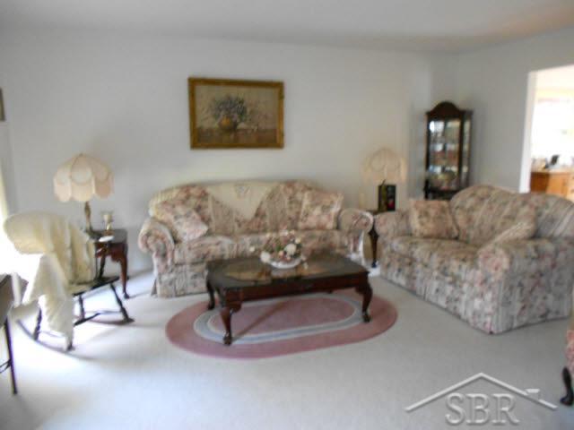 861 Stoneham Road Saginaw, MI 48638 - Photo 7 of 20 20105411-6.JPG