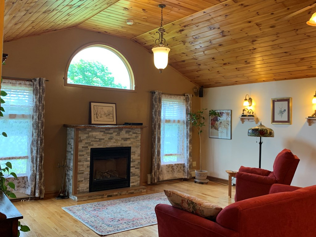 208 Anderson Road Plattsburgh, NY 12901 - Photo 9 of 35 Gallery Image 9